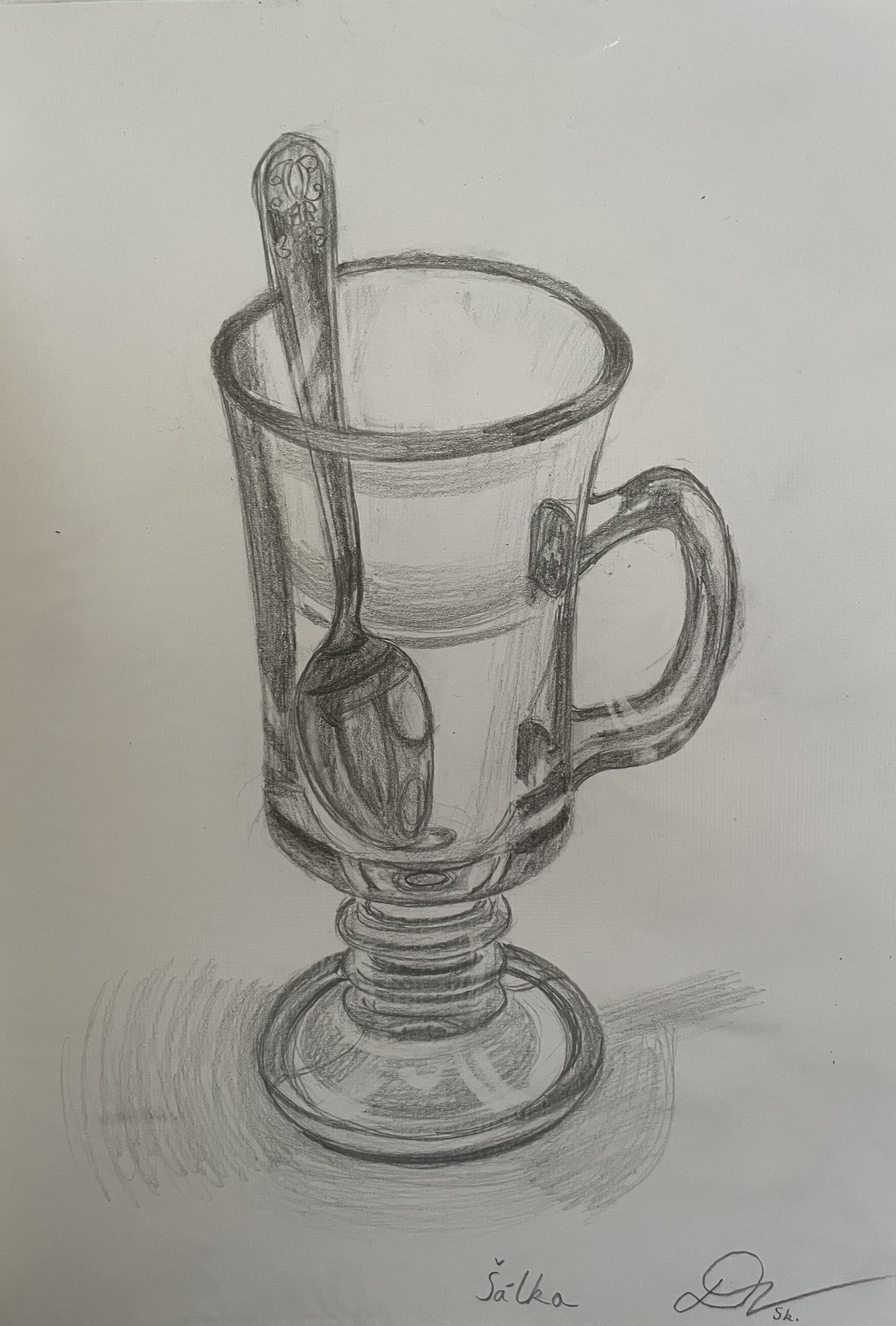 Šálka — ceruzková štúdia